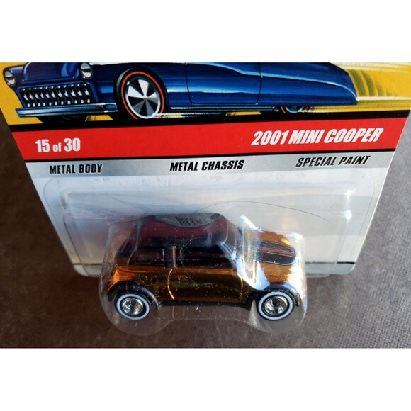 2009 Hot Wheels 2001 MINI COOPER  Classics Series 5 GOLD & SATIN BLACK WL CDDRR - Picture 11 of 15